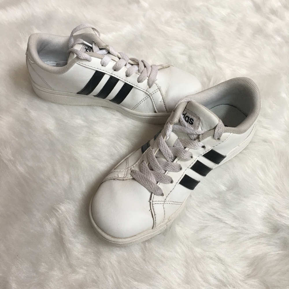Kids Adidas Sneakers